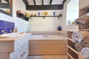 Photo 18- click for photo gallery